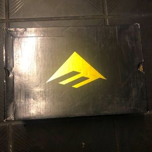 Emerica skateboarding shoes